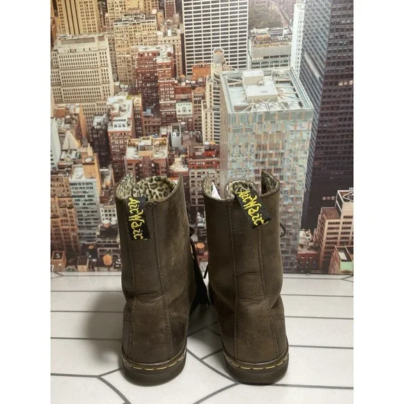 Dr Martens Stratford Women's Fold Down Boot Brown Leopard bootie size 6 - Picture 5 of 9